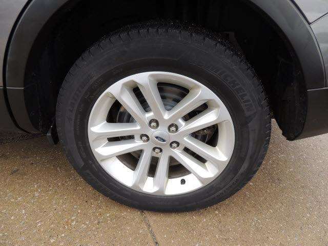 2014 Ford Explorer XLT 4dr SUV